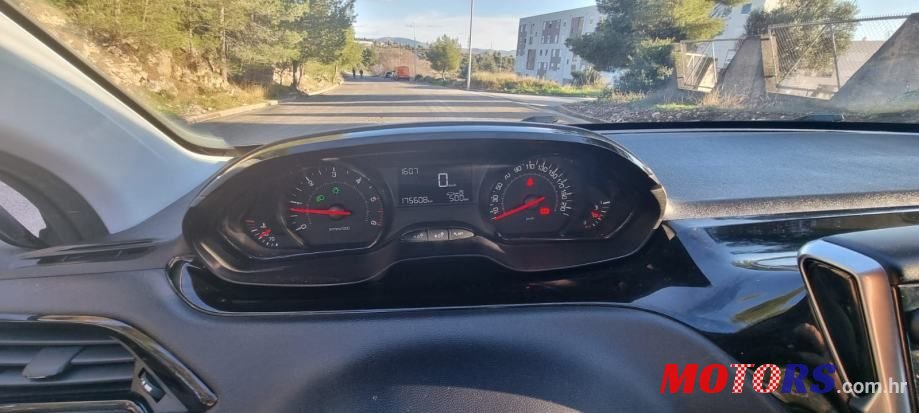 2014' Peugeot 208 1,4 Hdi photo #5