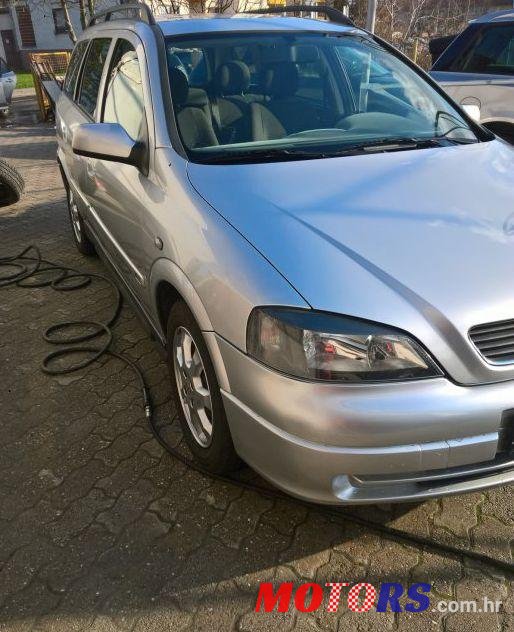 2003' Opel Astra Karavan 1.7 Dti photo #1