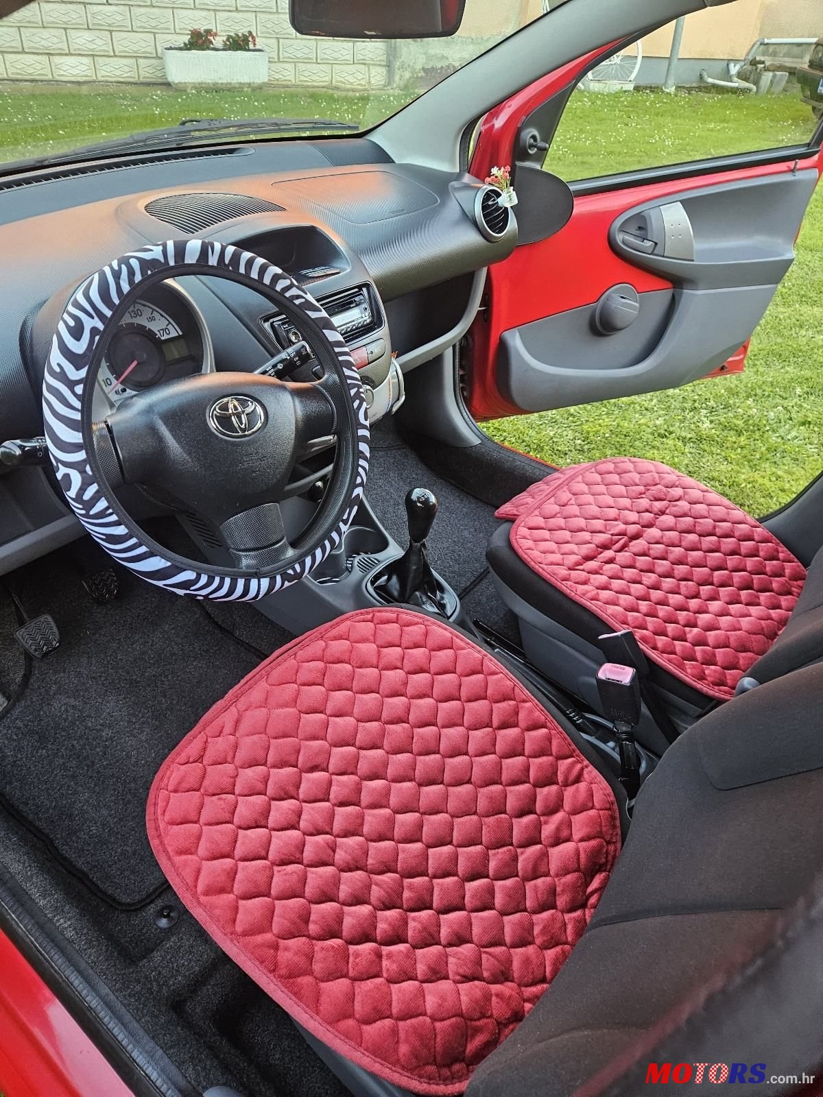 2009' Toyota Aygo 1,0 Vvt-I photo #5