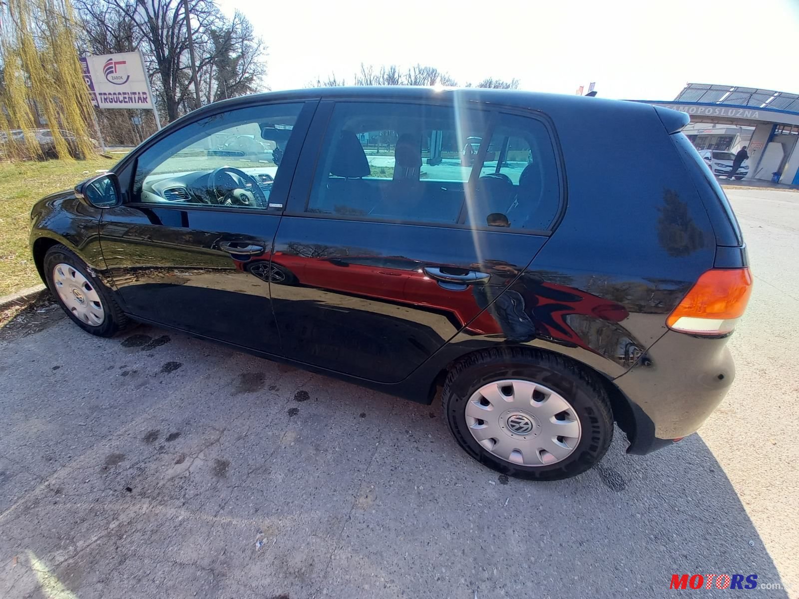 2011' Volkswagen Golf VI 1,6 Tdi photo #3