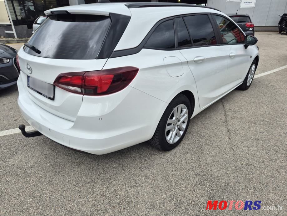 2021' Opel Astra Karavan photo #4