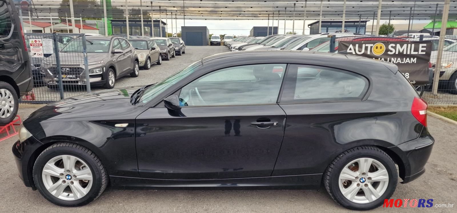 2009' BMW Serija 1 118D photo #2