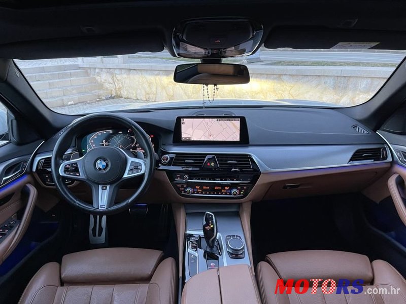 2020' BMW Serija 5 520D photo #6