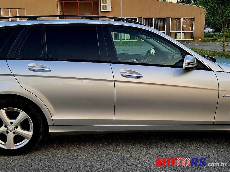 2010' Mercedes-Benz C-Klasa T-Model 220 Cdi T photo #3