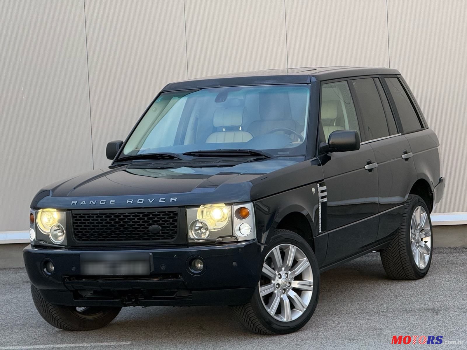 2002' Land Rover Range Rover 3,0 Td6 photo #2