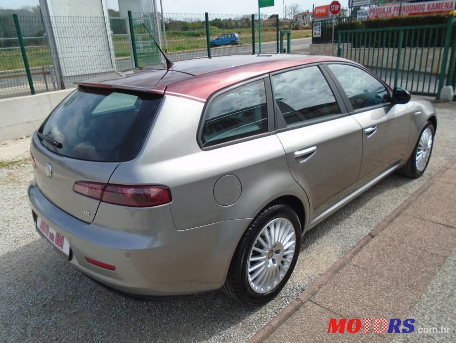 2007' Alfa Romeo 159 Sw photo #4