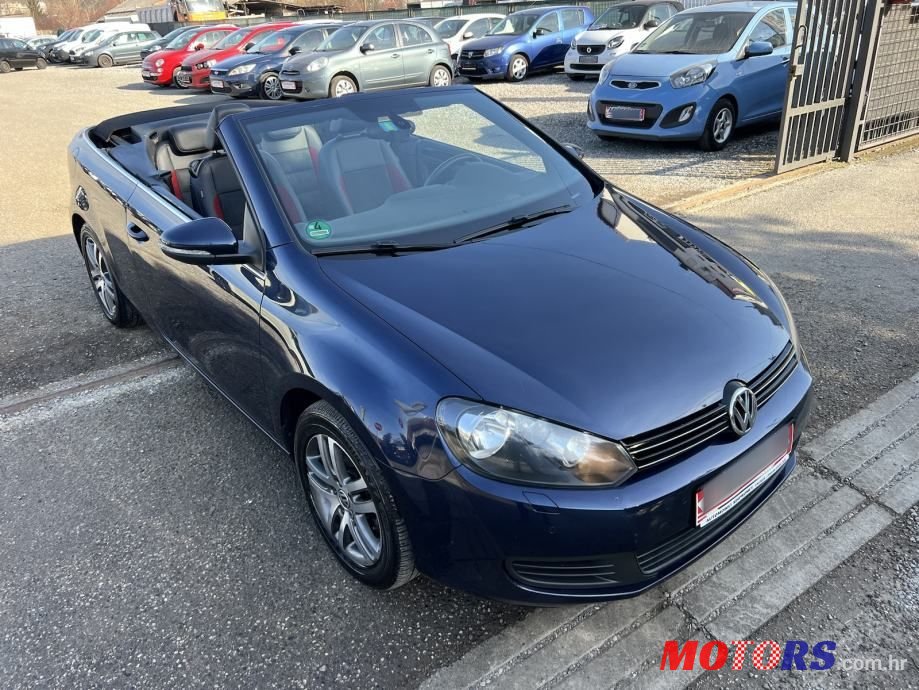 2012' Volkswagen Golf VI 1,6 Tdi photo #2