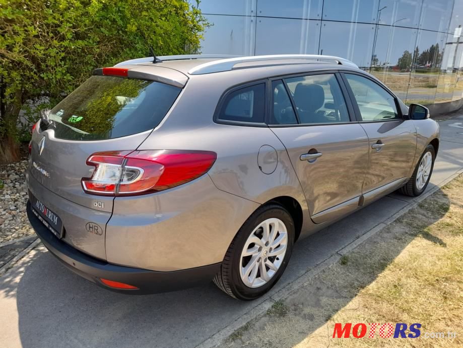 2013' Renault Megane Grandtour Dci photo #5