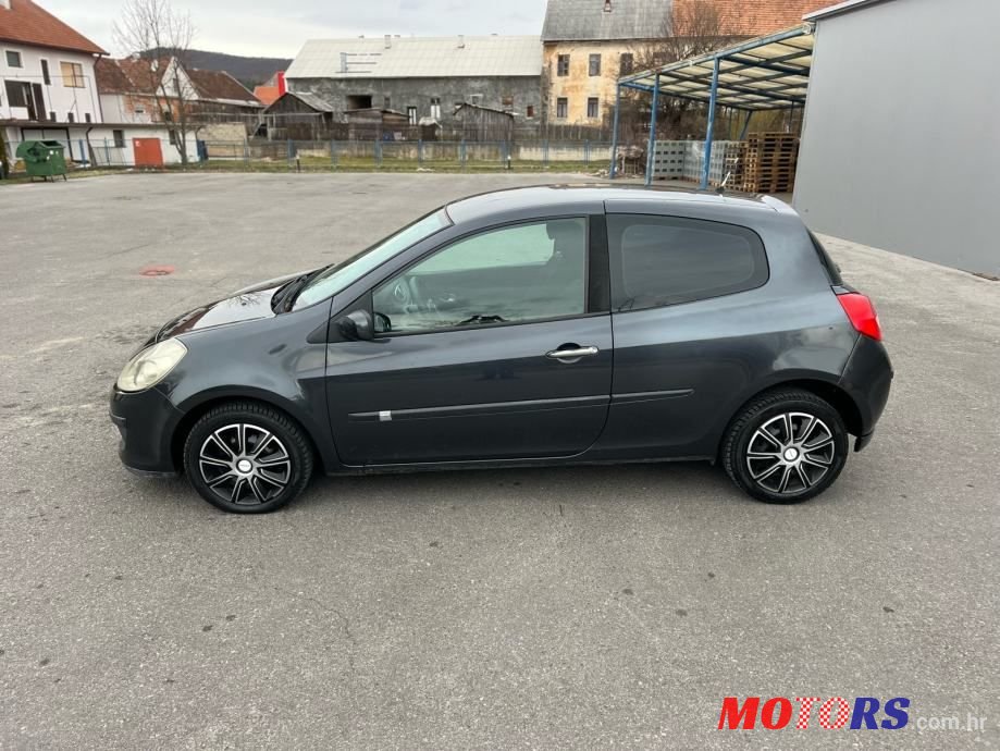 2008' Renault Clio 1,2 photo #6