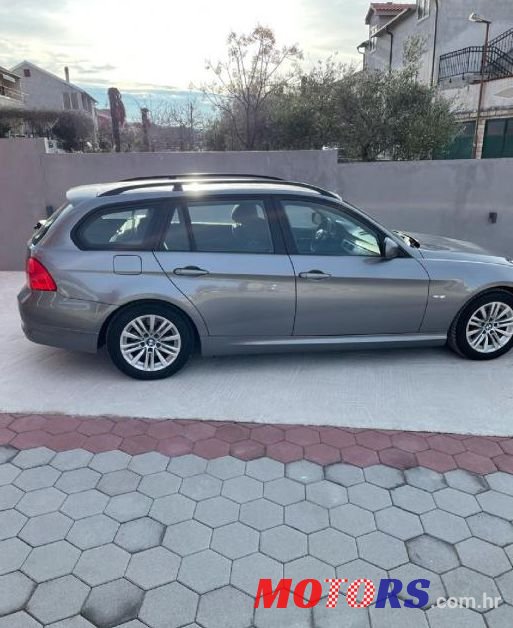 2009' BMW Serija 3 Touring 318D photo #1