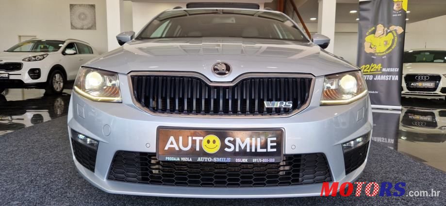 2014' Skoda Octavia Combi photo #5