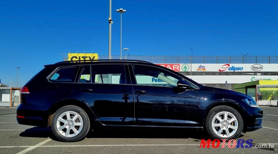 2017' Volkswagen Golf 7 photo #5