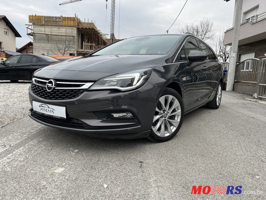 2016' Opel Astra 1,6 Cdti photo #1