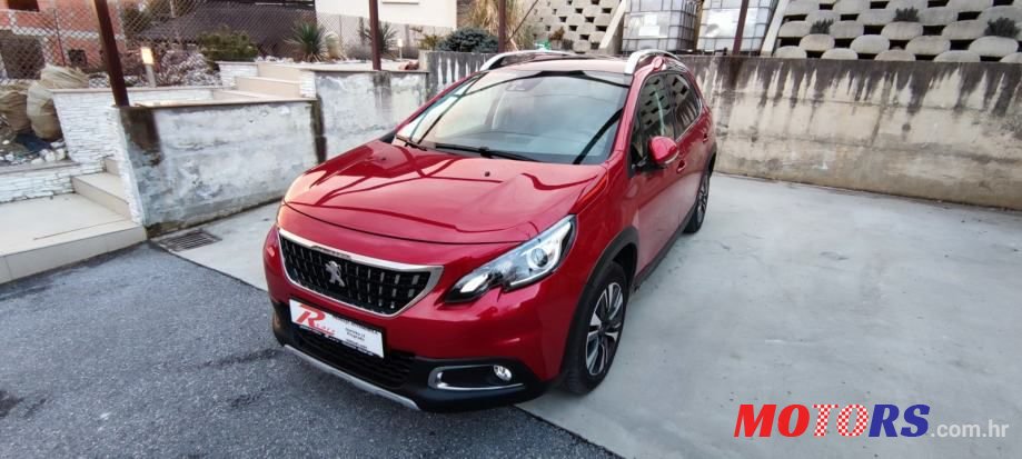 2018' Peugeot 2008 1,6 Bluehdi photo #2