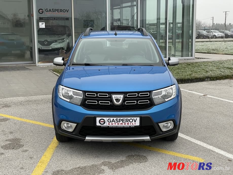 2017' Dacia Sandero photo #2