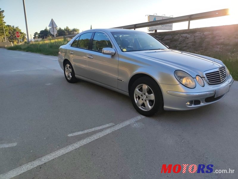 2004' Mercedes-Benz E-Klasa 220 Cdi photo #1