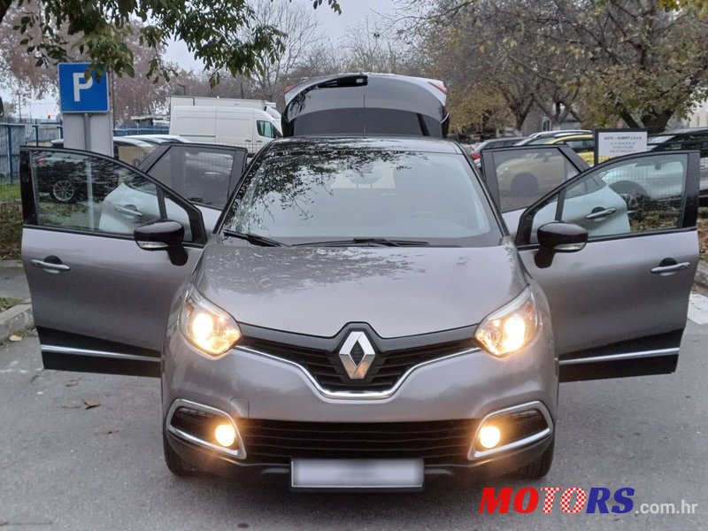 2016' Renault Captur Tce 120 Edc photo #3