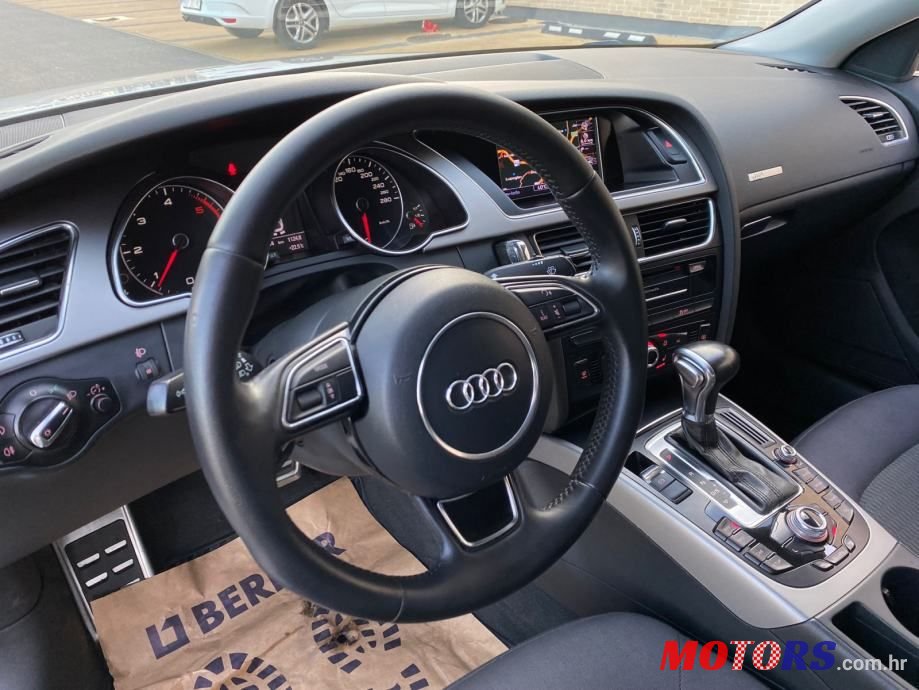 2012' Audi A5 Sportback photo #5