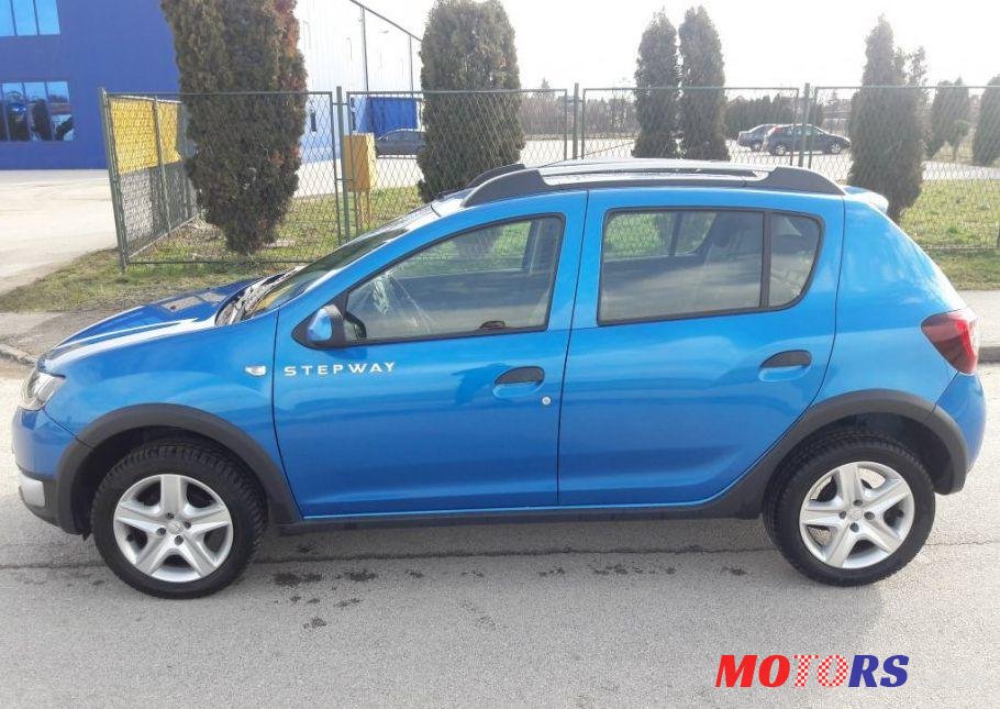 2014' Dacia Sandero Stepway photo #1