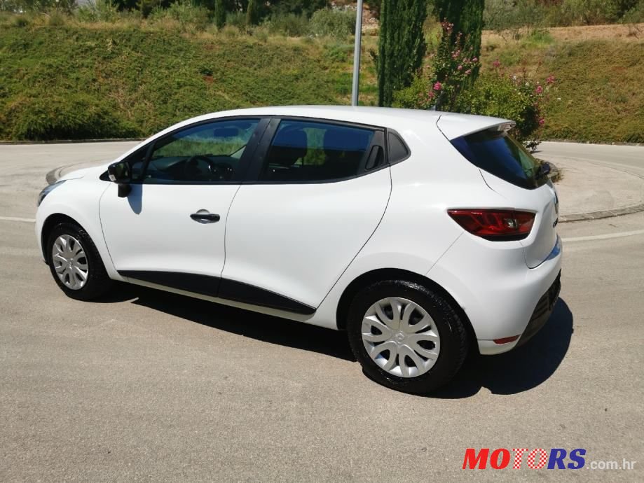 2017' Renault Clio 1.5Dci photo #4