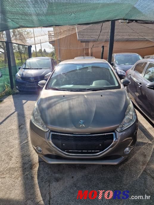 2014' Peugeot 208 1,4 Hdi photo #3