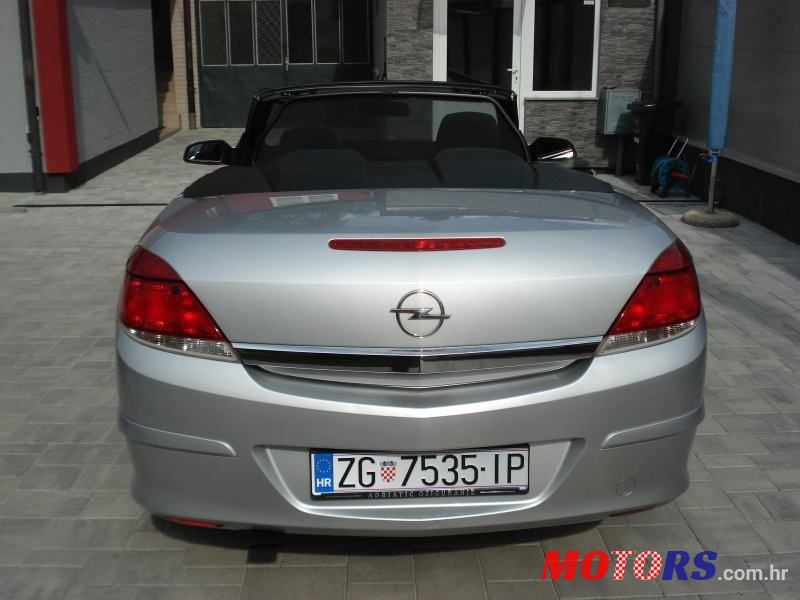 2007' Opel Astra Twin 1,6 16V photo #6