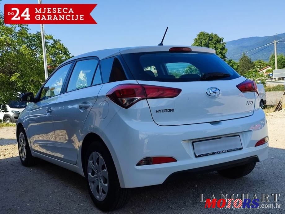 2018' Hyundai i20 1,1 Crdi photo #5