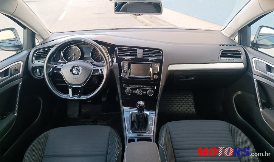 2015' Volkswagen Golf 7 photo #3