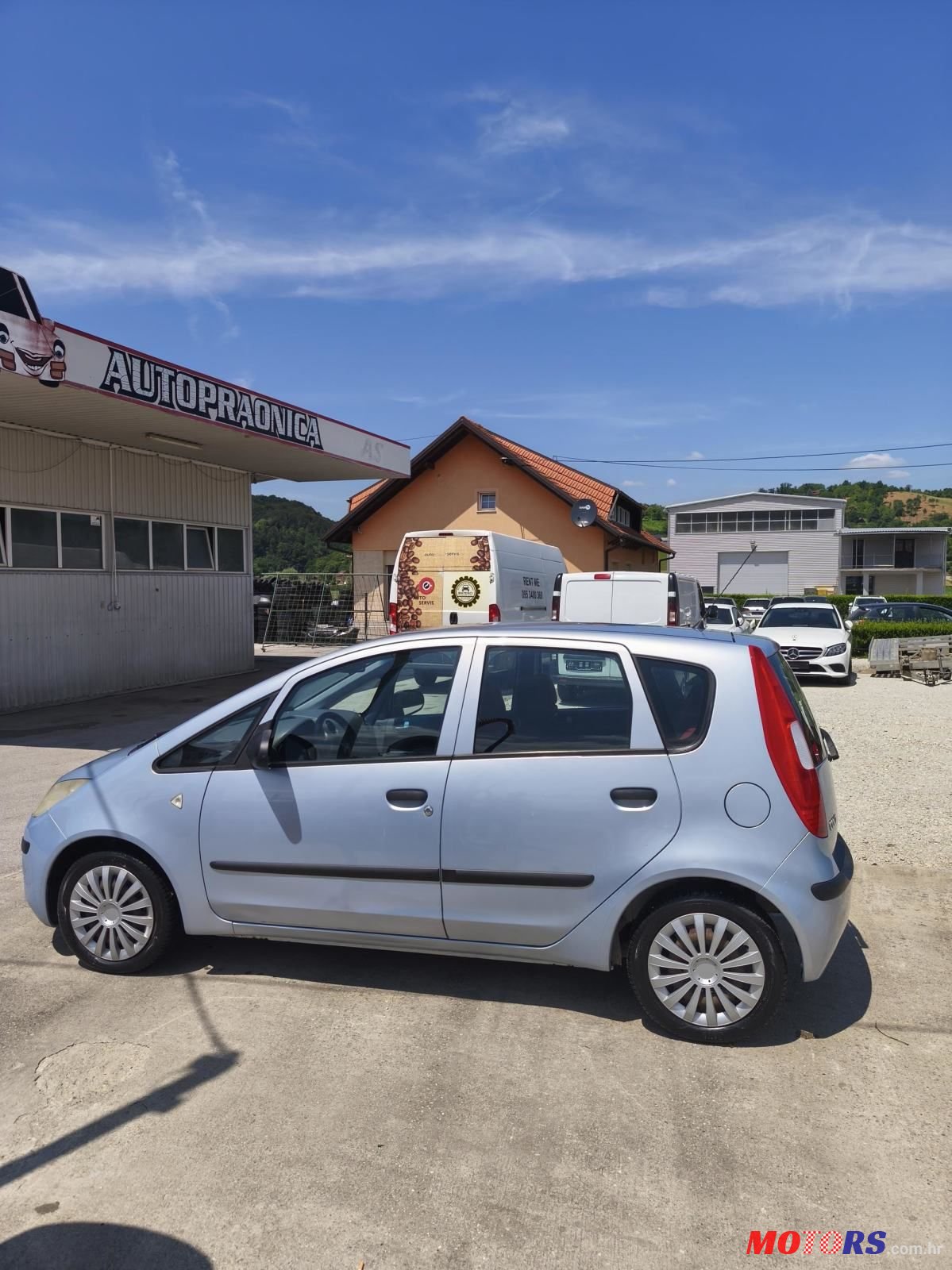 2004' Mitsubishi Colt 1,3 photo #5