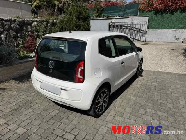 2012' Volkswagen Up! 1,0 Up! photo #3