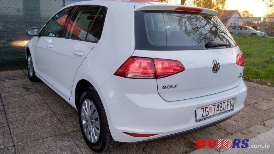 2014' Volkswagen Golf VII 1,6 Tdi Bmt photo #1