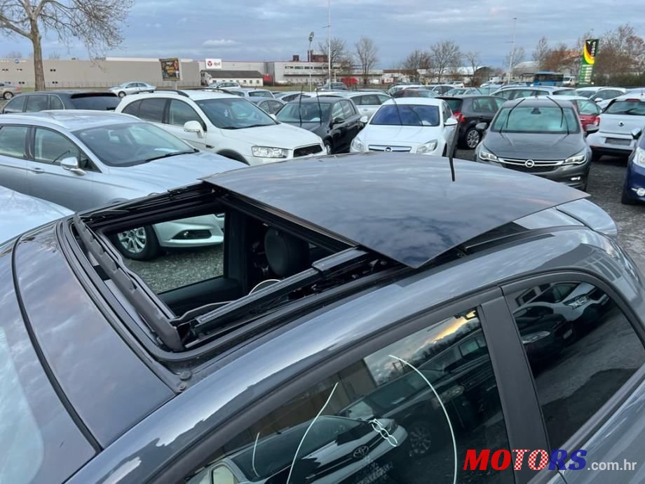 2020' Fiat 500 photo #3