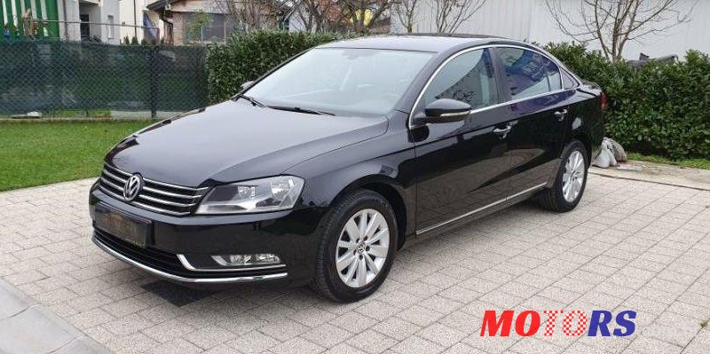 2011' Volkswagen Passat 1,6 Tdi Bmt photo #1