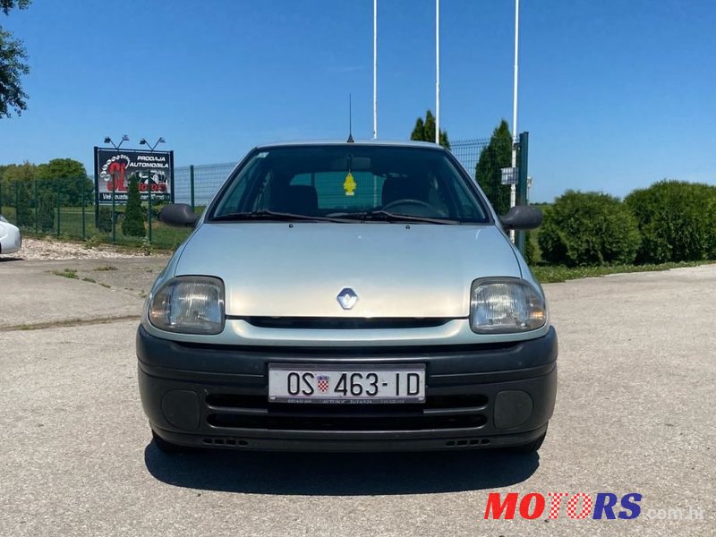 2000' Renault Clio 1,2 photo #5