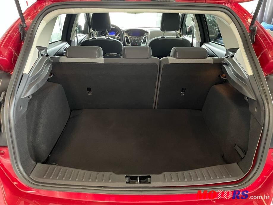 2012' Ford Focus 1,6 photo #6