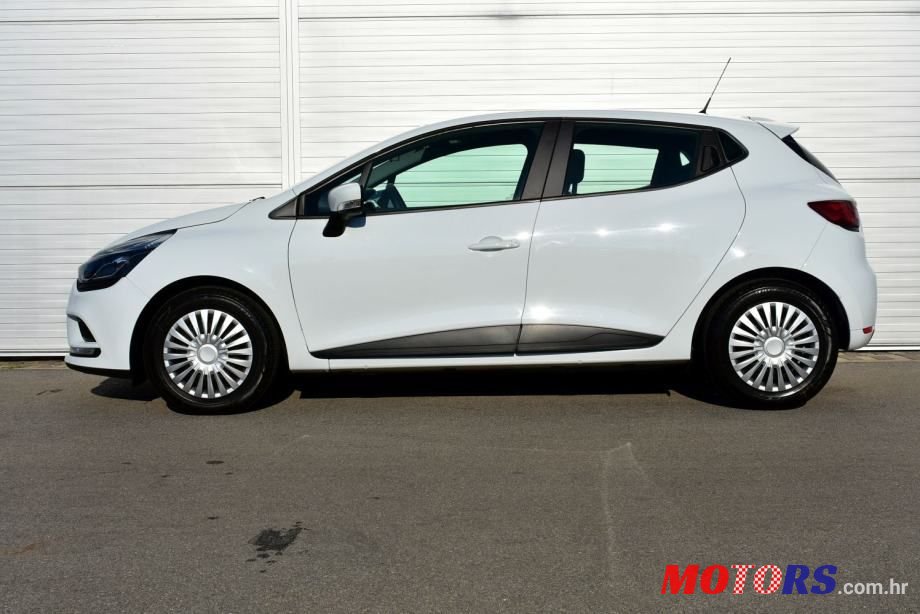 2020' Renault Clio 1.5 Dci photo #2