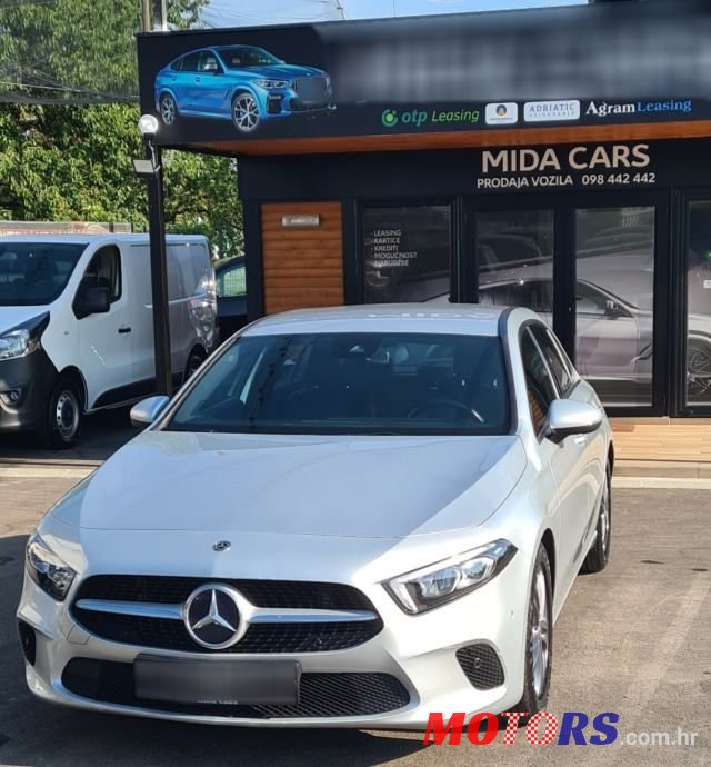 2019' Mercedes-Benz A-Klasa 160 photo #5