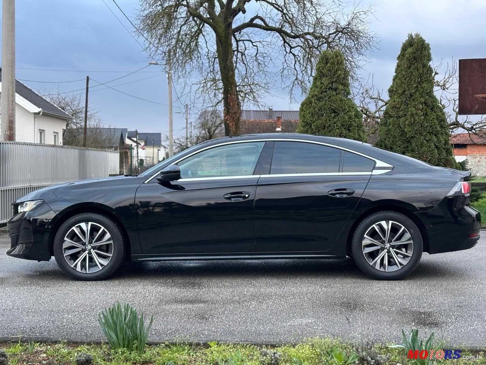 2021' Peugeot 508 130 S&S photo #2