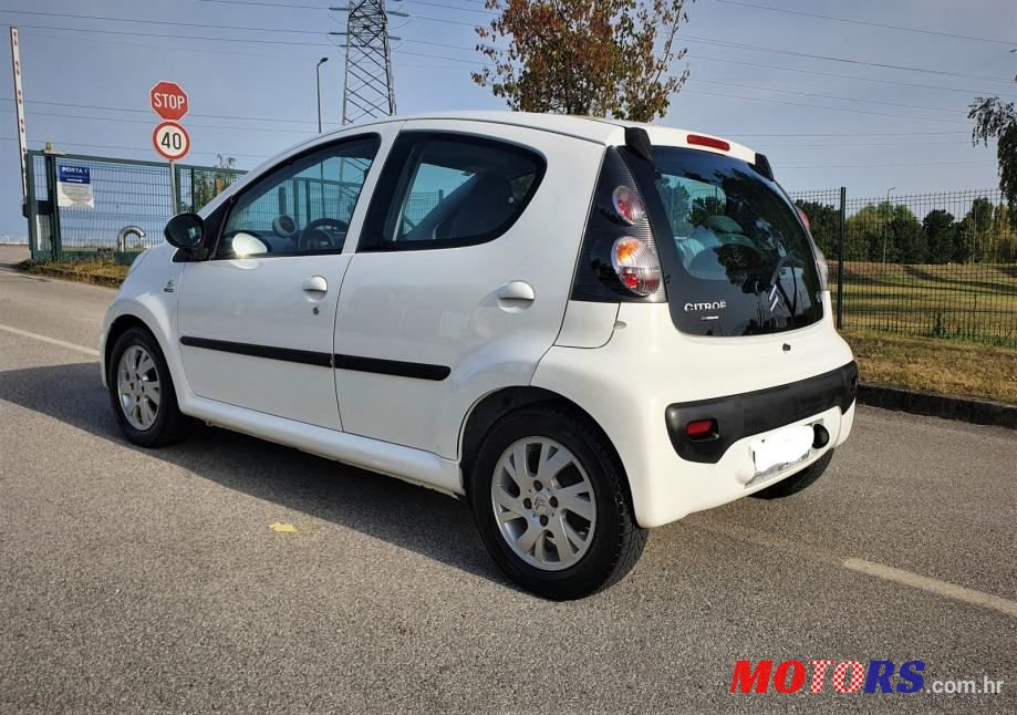 2009' Citroen C1 1,0 photo #4