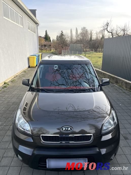 2010' Kia Soul 1,6 Crdi photo #2