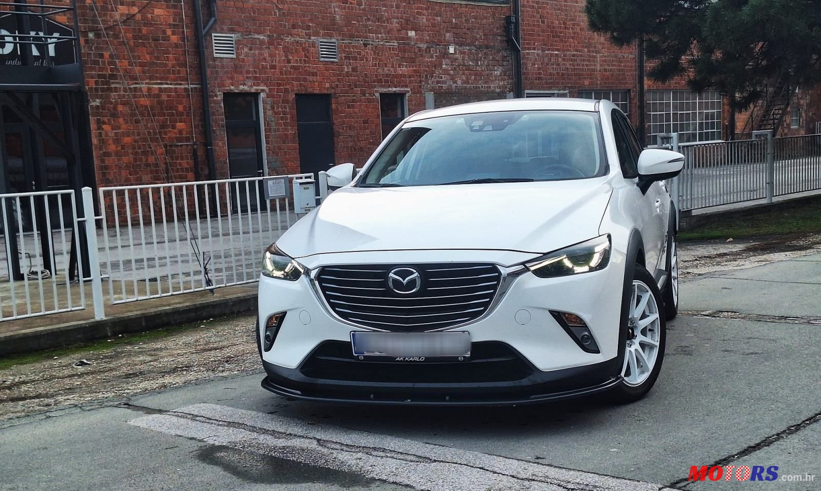 2015' Mazda CX-3 Cd105 Challenge photo #3