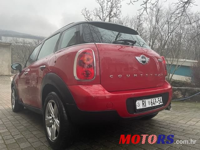 2015' MINI Countryman Cooper D photo #5