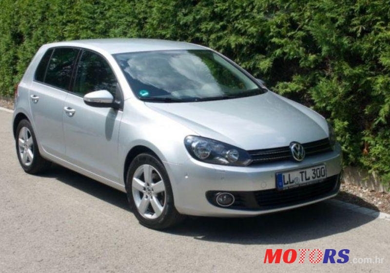 2010' Volkswagen Golf VI 1,6 Tdi photo #1