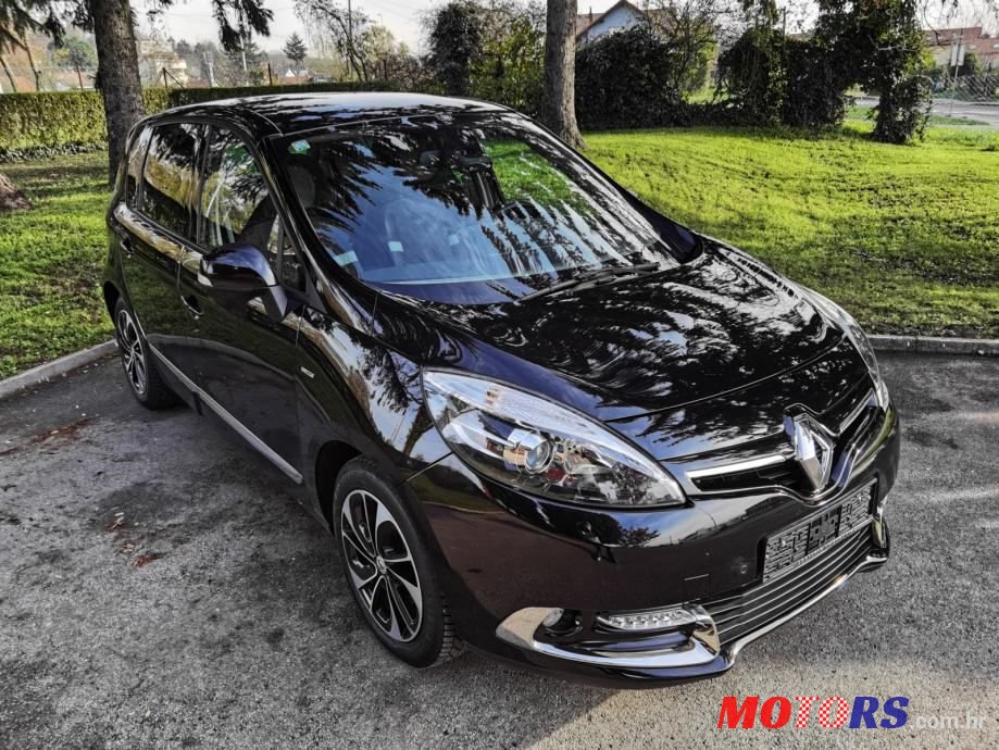 2014' Renault Scenic Dci photo #2