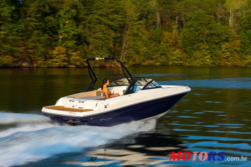 2021' Bayliner VR4 photo #3