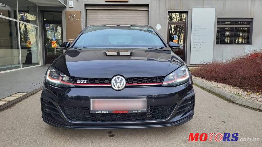 2018' Volkswagen Golf VII photo #4