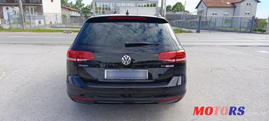 2016' Volkswagen Passat Variant photo #4