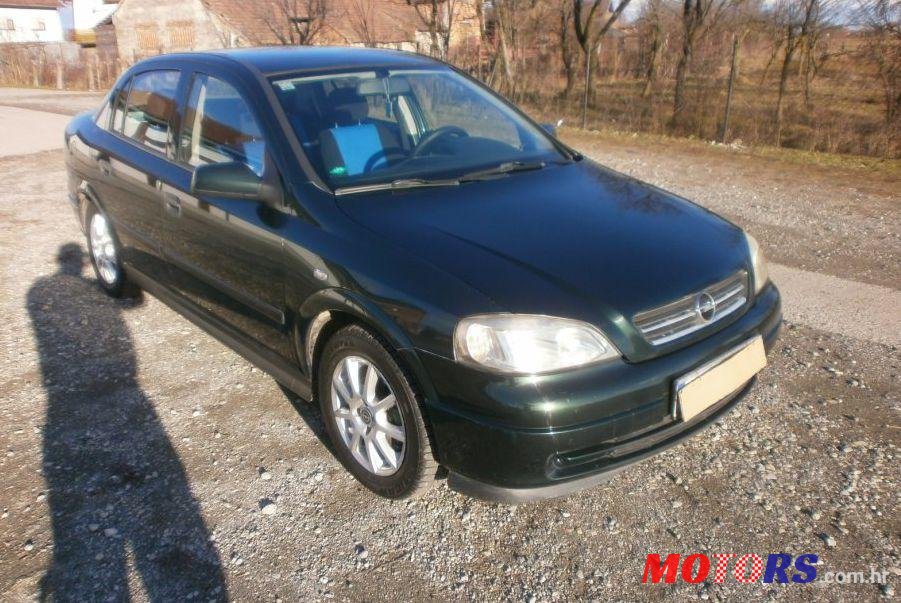 1998' Opel Astra 1,6 Gl photo #1
