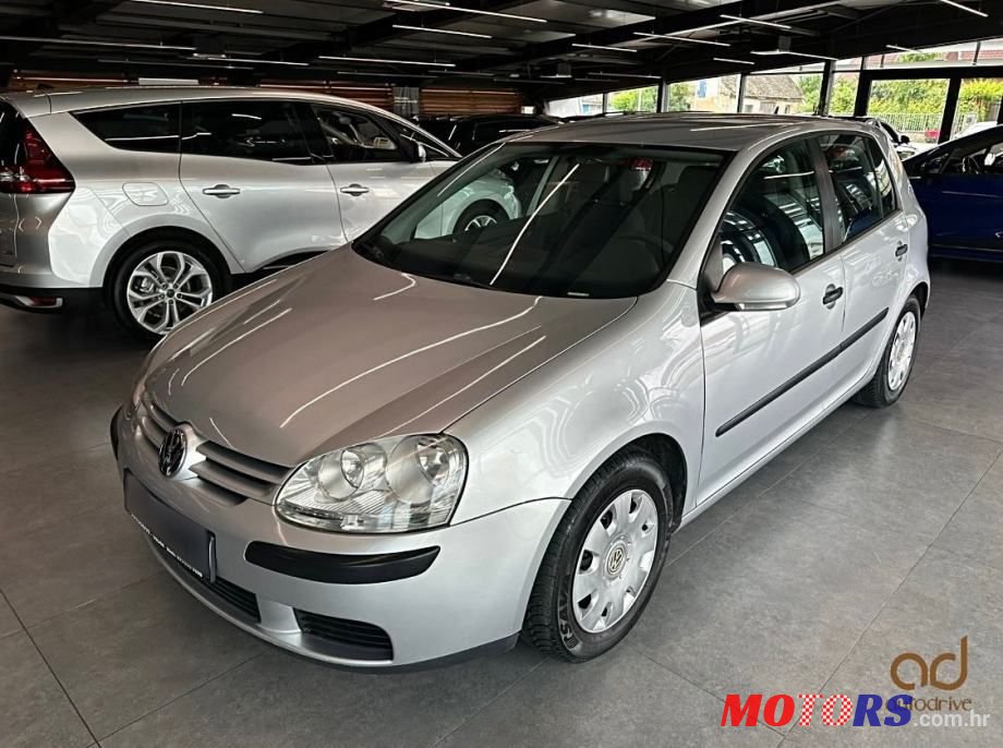 2004' Volkswagen Golf 5 1,9 Tdi photo #1