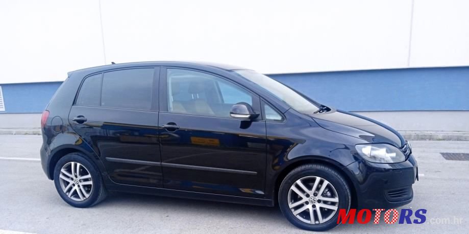 2011' Volkswagen Golf 6 1,6 Tdi photo #4